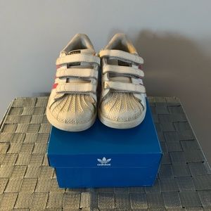 Adidas superstar girls shoes